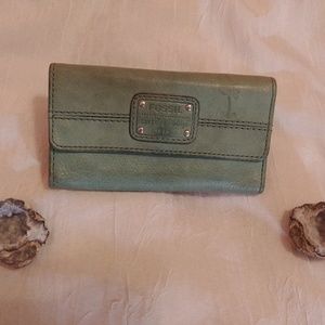 Fossil Aqua Checkbook Wallet